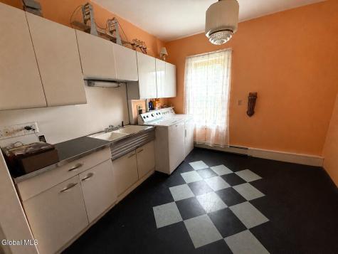42 Schumann Road Averill Park NY 12018