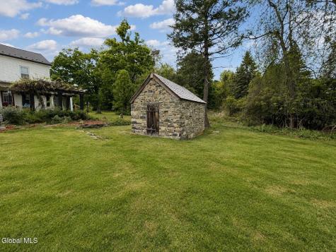 42 Schumann Road Averill Park NY 12018