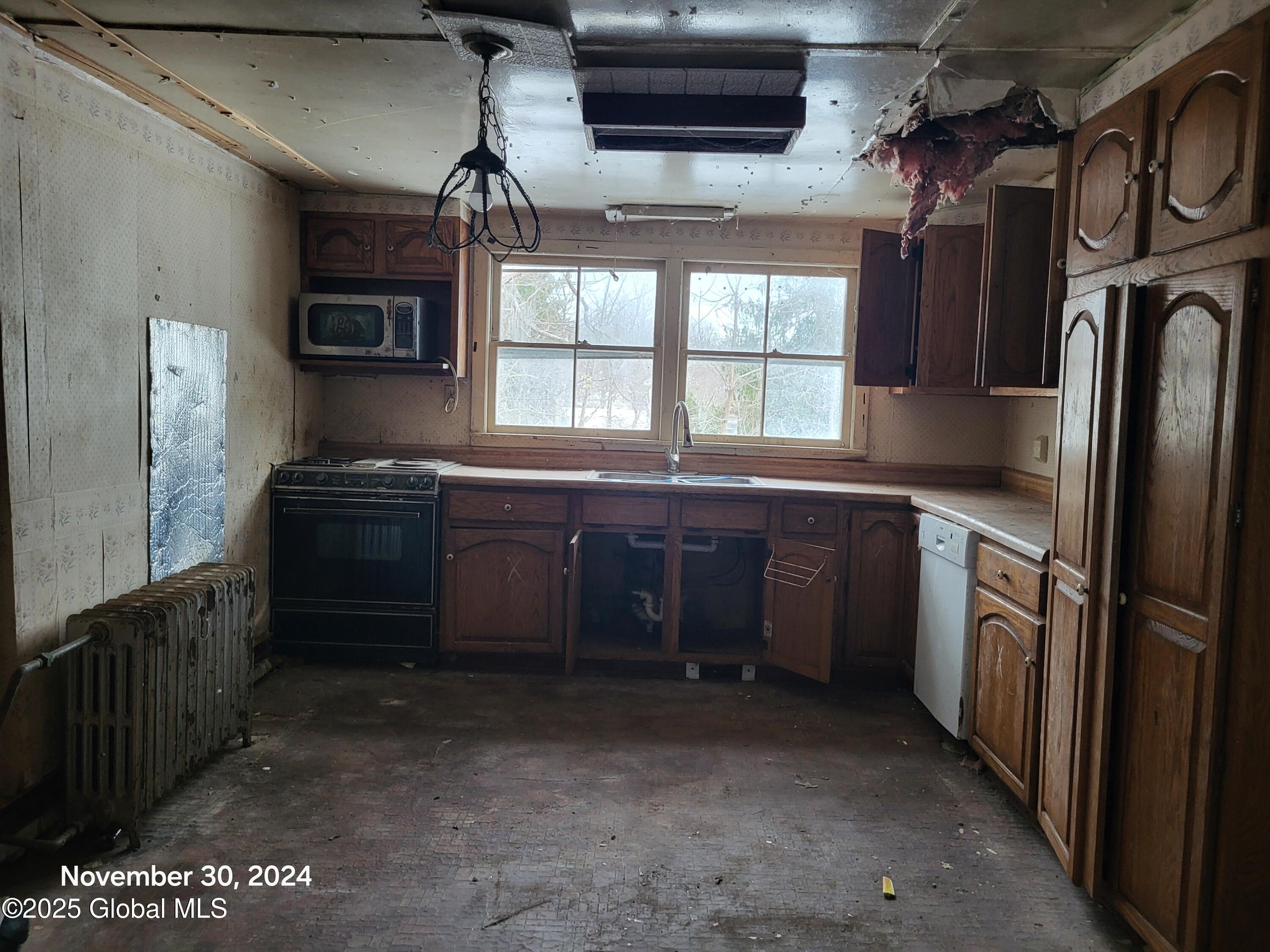 6 Lee Oak Hill NY 12423