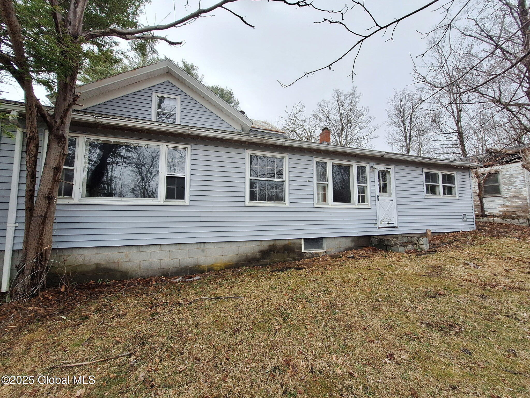 6 Lee Oak Hill NY 12423