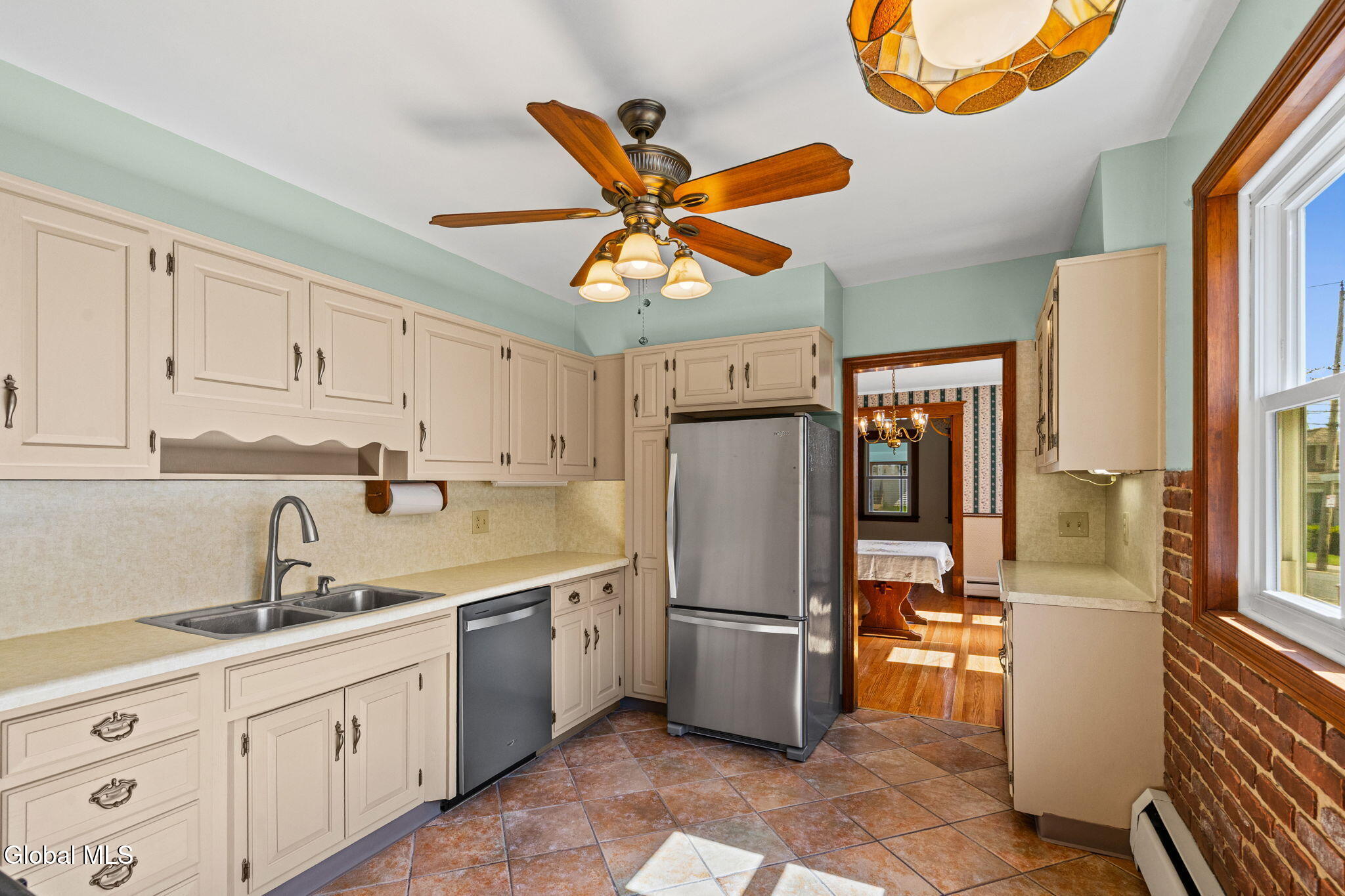 40 Lawn Avenue Albany NY 12204