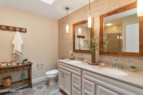 8 Katharine Court Ballston Lake NY 12019