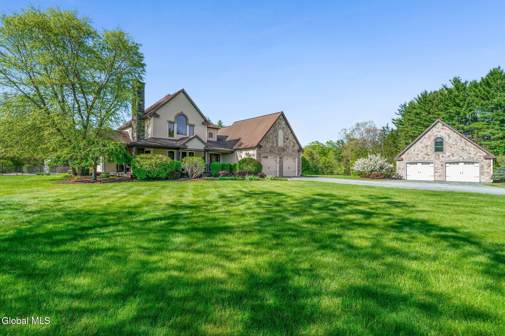 737 Muitzeskill Road Schodack Landing NY 12156