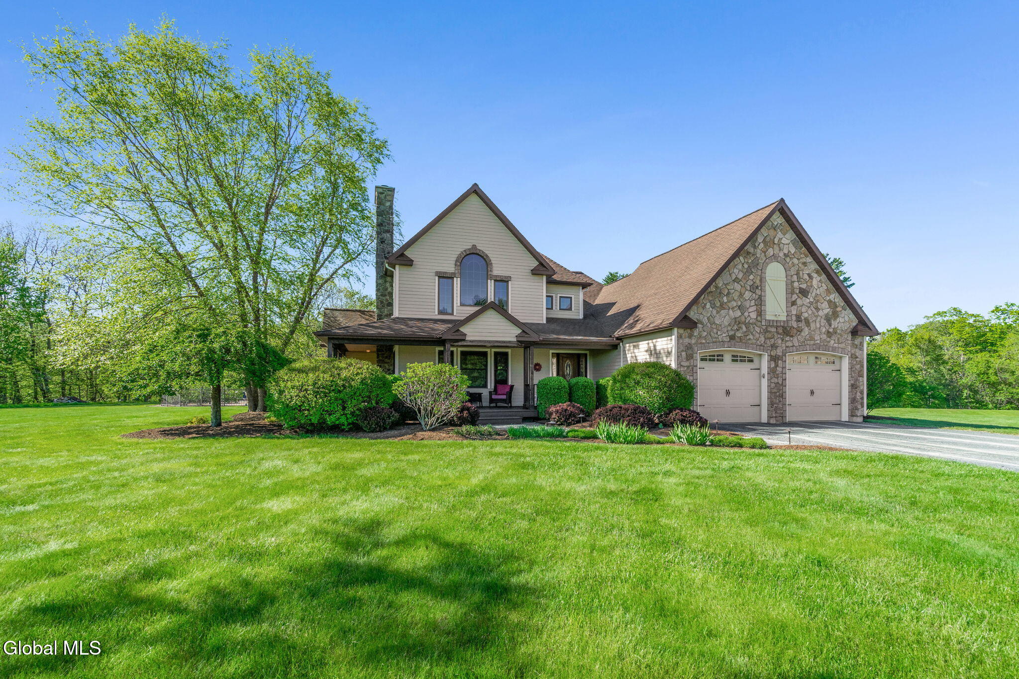 737 Muitzeskill Road Schodack Landing NY 12156