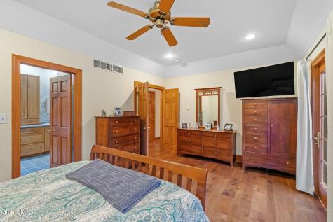 737 Muitzeskill Road Schodack Landing NY 12156