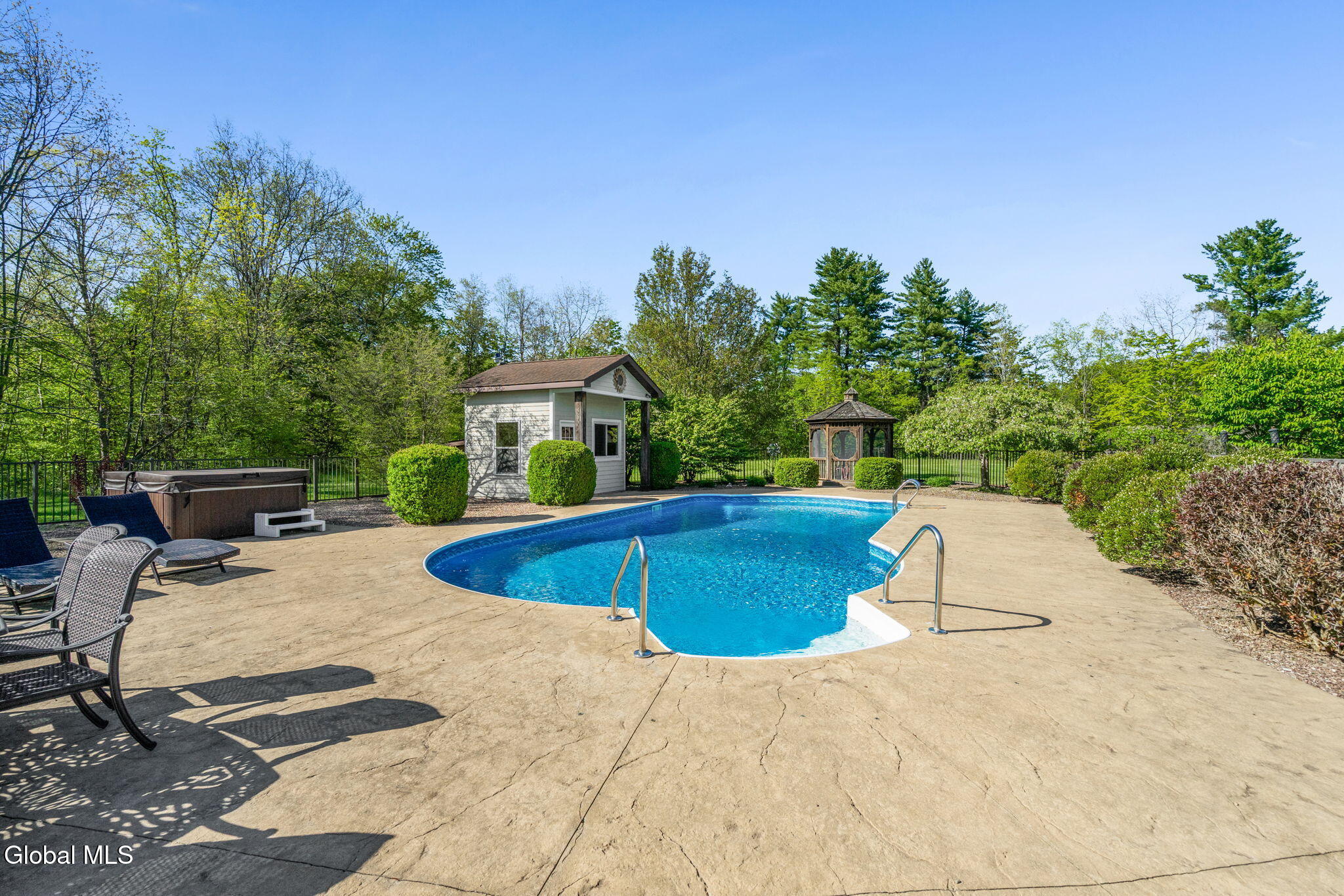 737 Muitzeskill Road Schodack Landing NY 12156