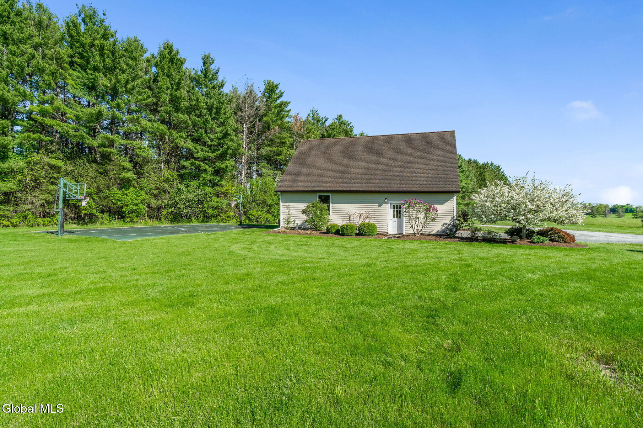 737 Muitzeskill Road Schodack Landing NY 12156