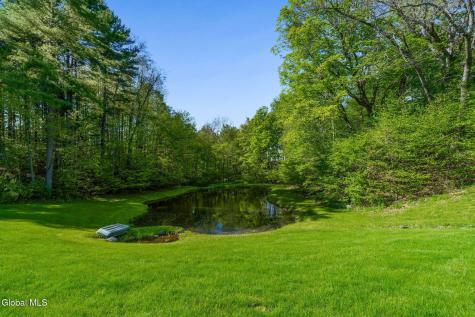 737 Muitzeskill Road Schodack Landing NY 12156