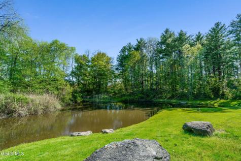 737 Muitzeskill Road Schodack Landing NY 12156