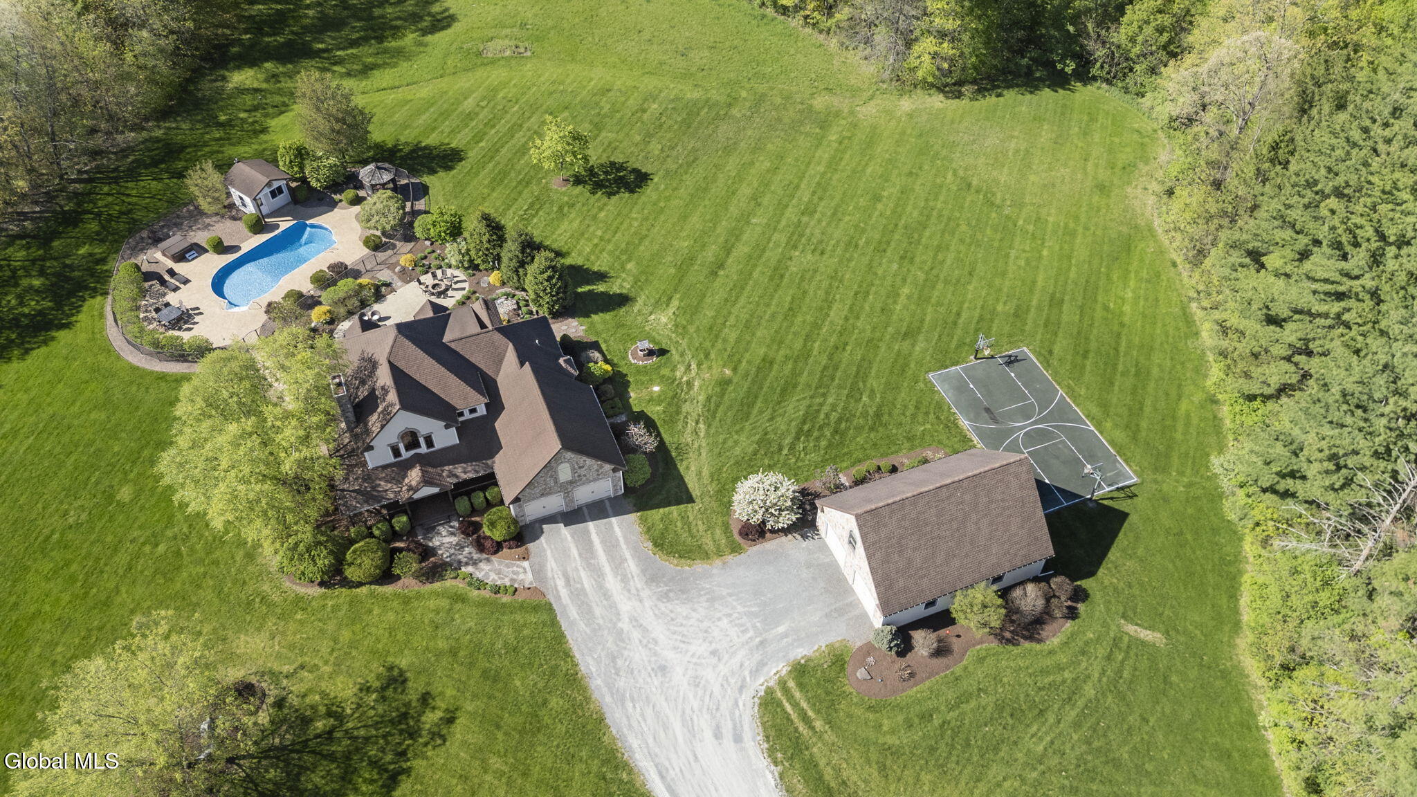 737 Muitzeskill Road Schodack Landing NY 12156