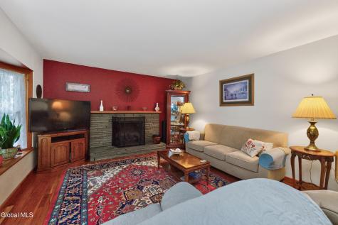 6 Dublin Drive Ballston Spa NY 12020