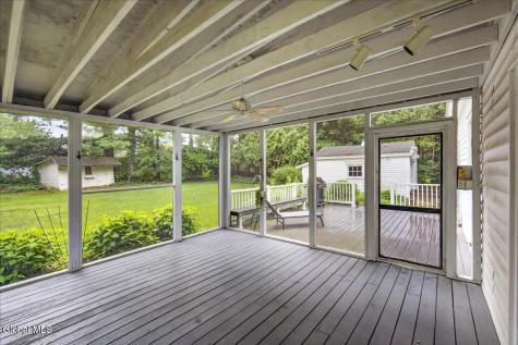 61 Upper Loudon Road Loudonville NY 12211