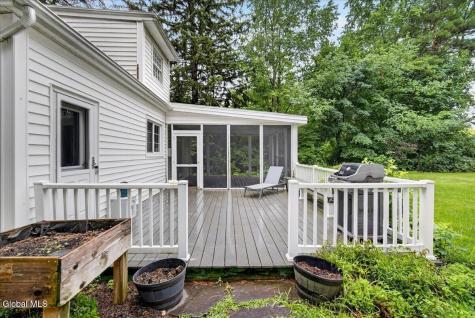 61 Upper Loudon Road Loudonville NY 12211