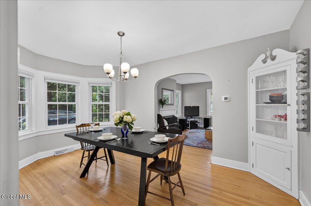 61 Upper Loudon Road Loudonville NY 12211