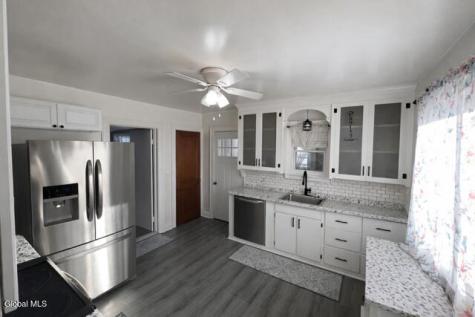 226 Glengary Road Rotterdam NY 12304