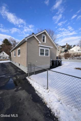 226 Glengary Road Rotterdam NY 12304