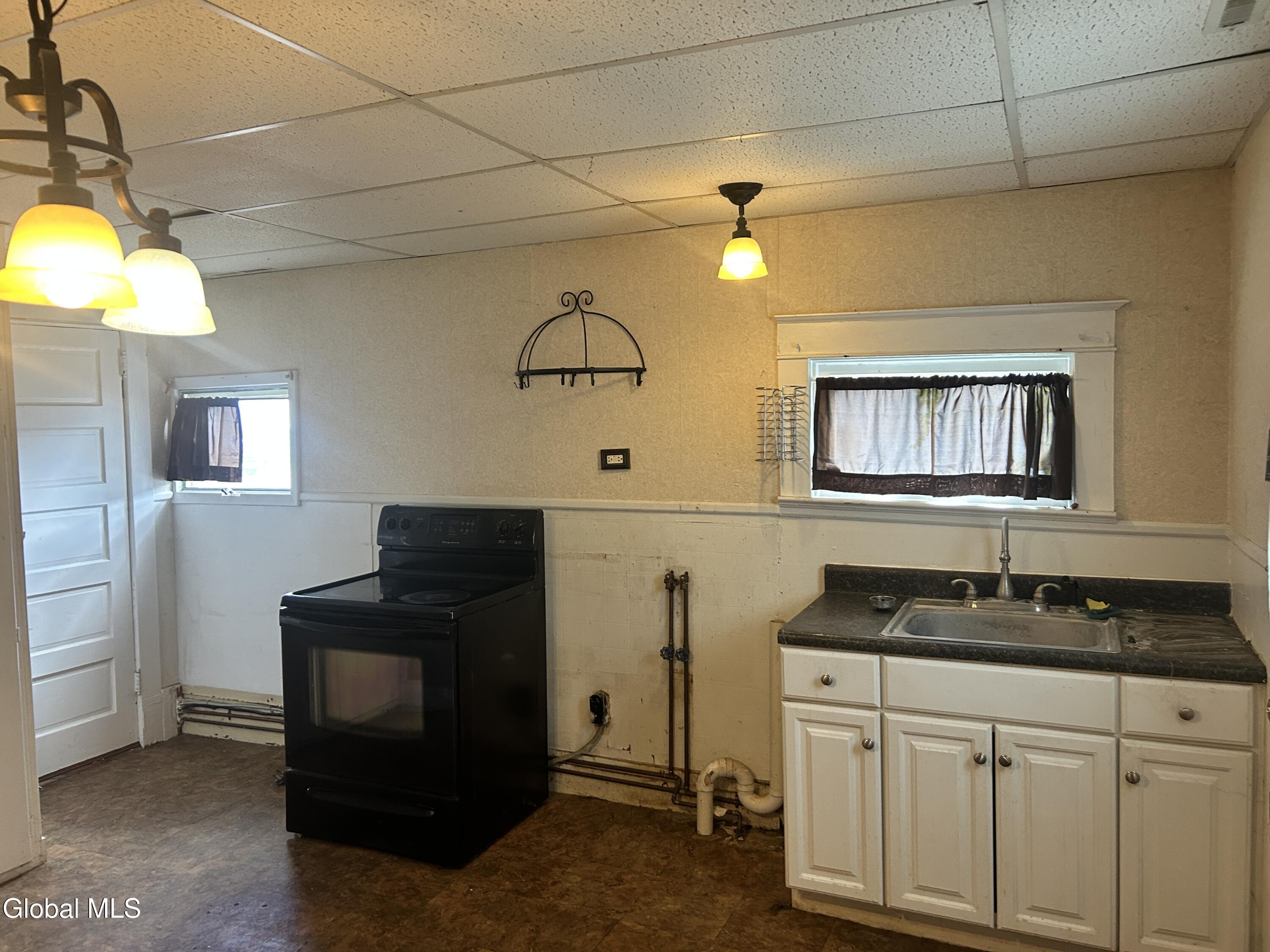 108 Gullott Drive Rotterdam NY 12306