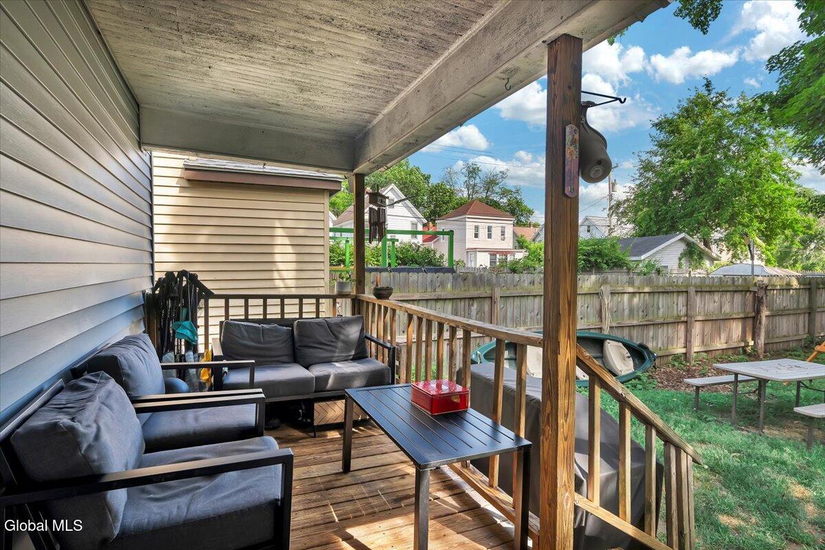 2310 Fairlee Street Schenectady NY 12306