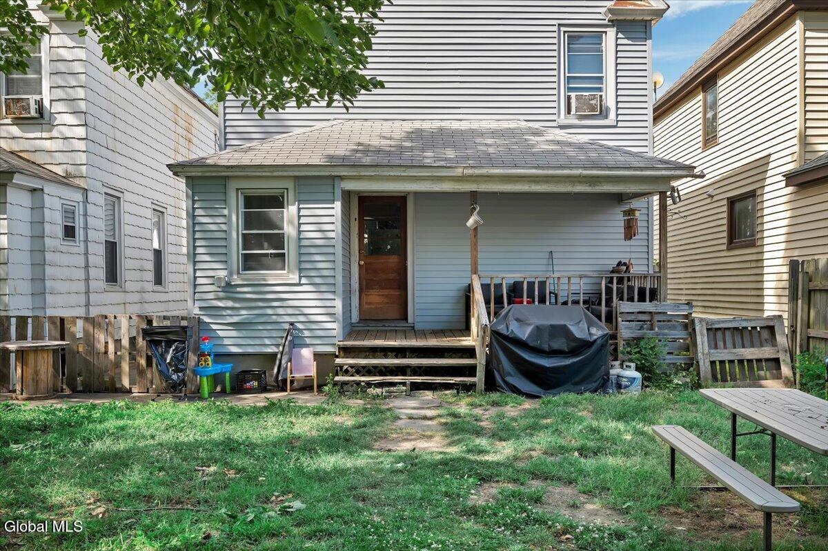 2310 Fairlee Street Schenectady NY 12306