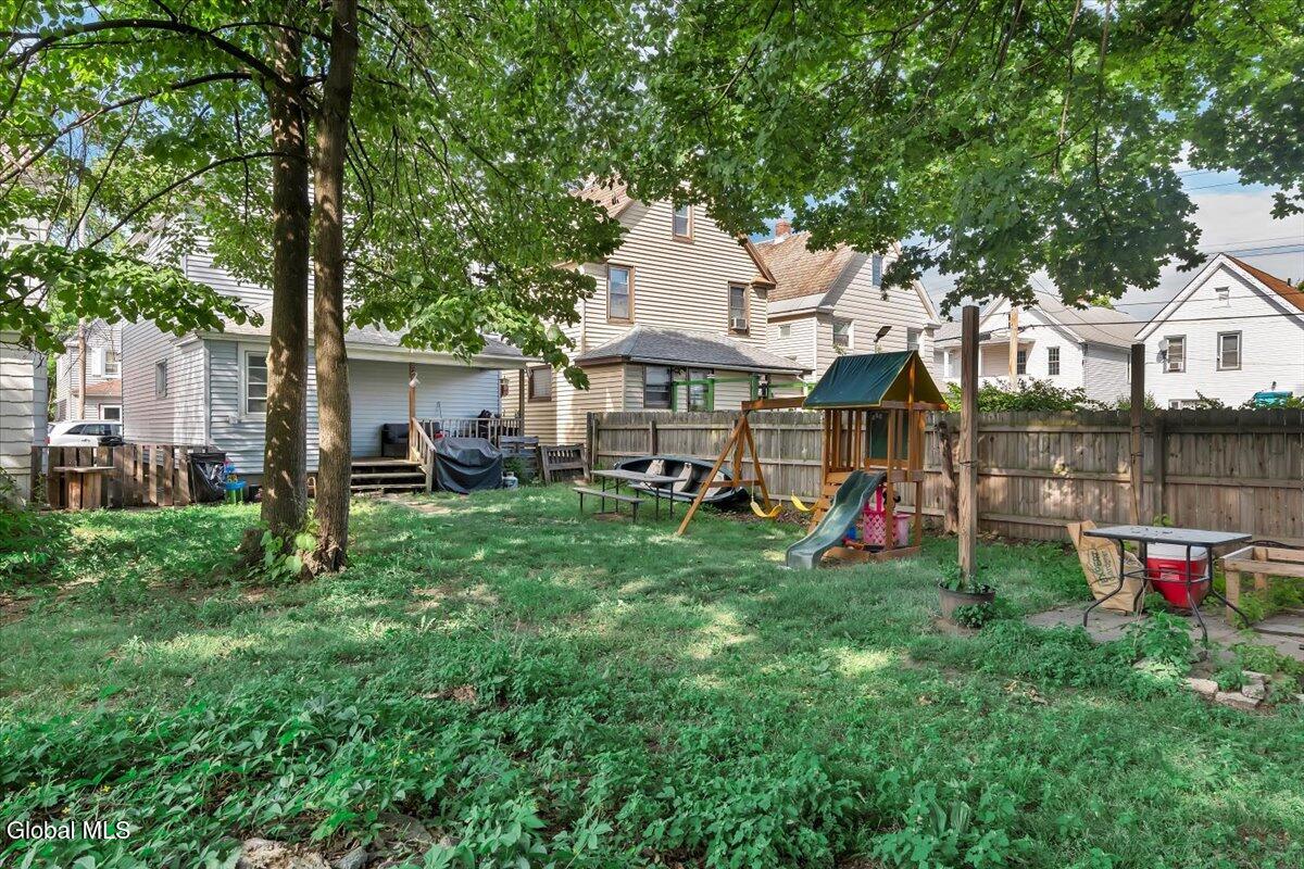 2310 Fairlee Street Schenectady NY 12306