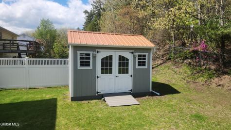 16 Woodridge Street Albany NY 12203