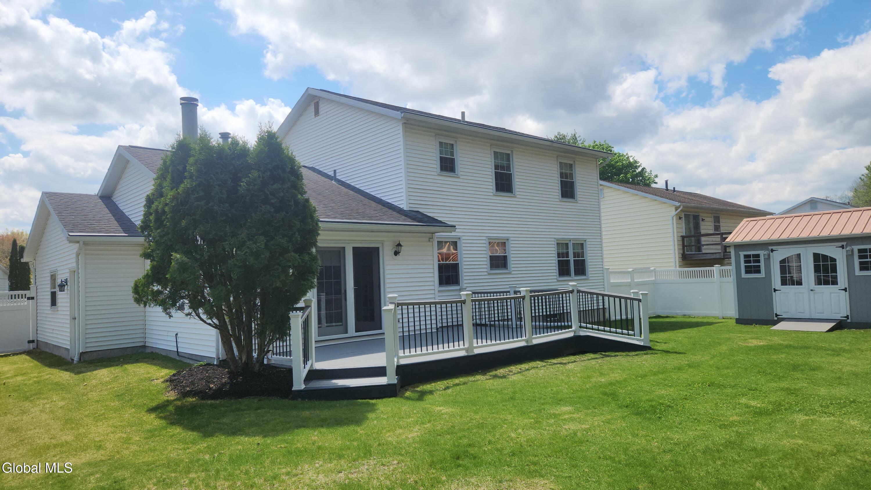 16 Woodridge Street Albany NY 12203