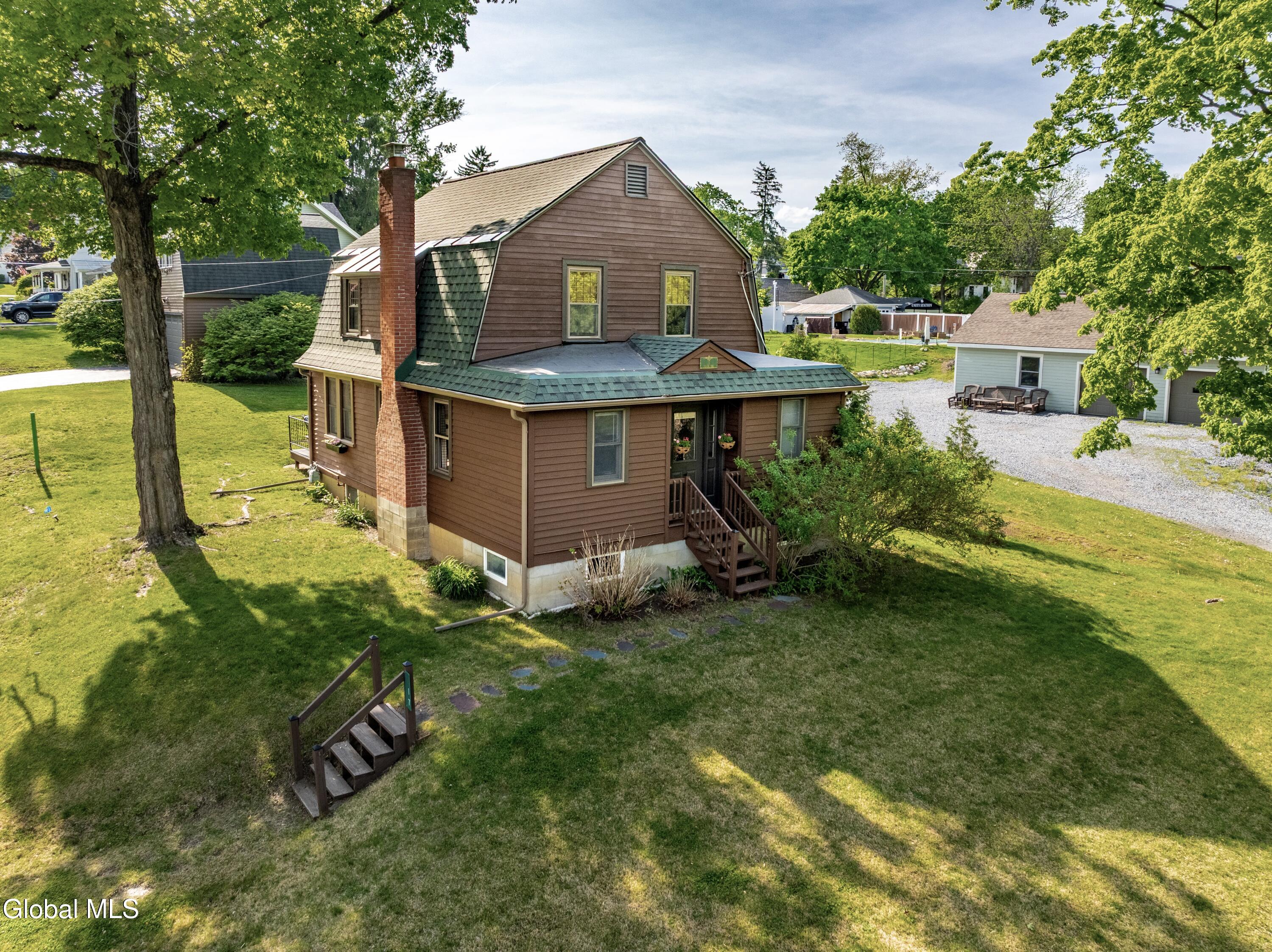 17 Midline Road Ballston Lake NY 12019