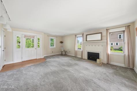 17 Midline Road Ballston Lake NY 12019