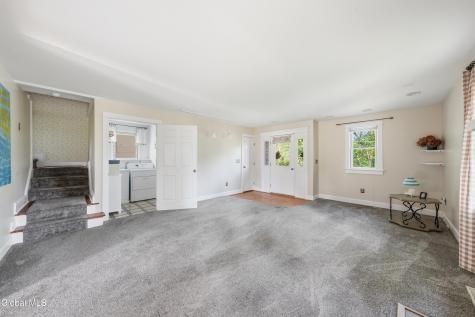 17 Midline Road Ballston Lake NY 12019
