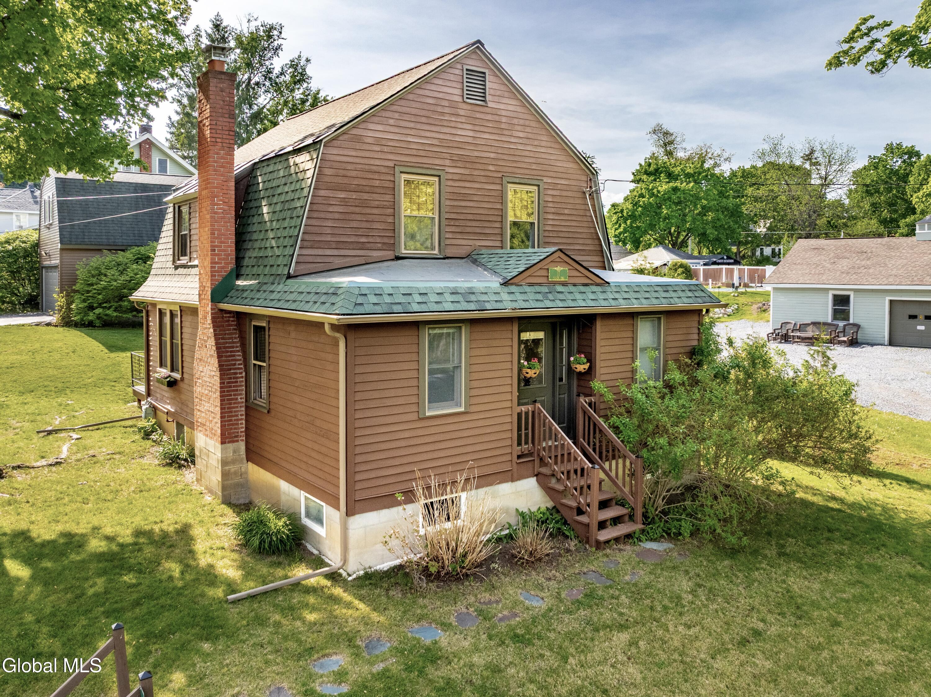 17 Midline Road Ballston Lake NY 12019