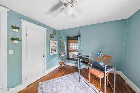 17 Midline Road Ballston Lake NY 12019