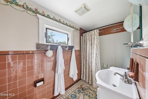 17 Midline Road Ballston Lake NY 12019