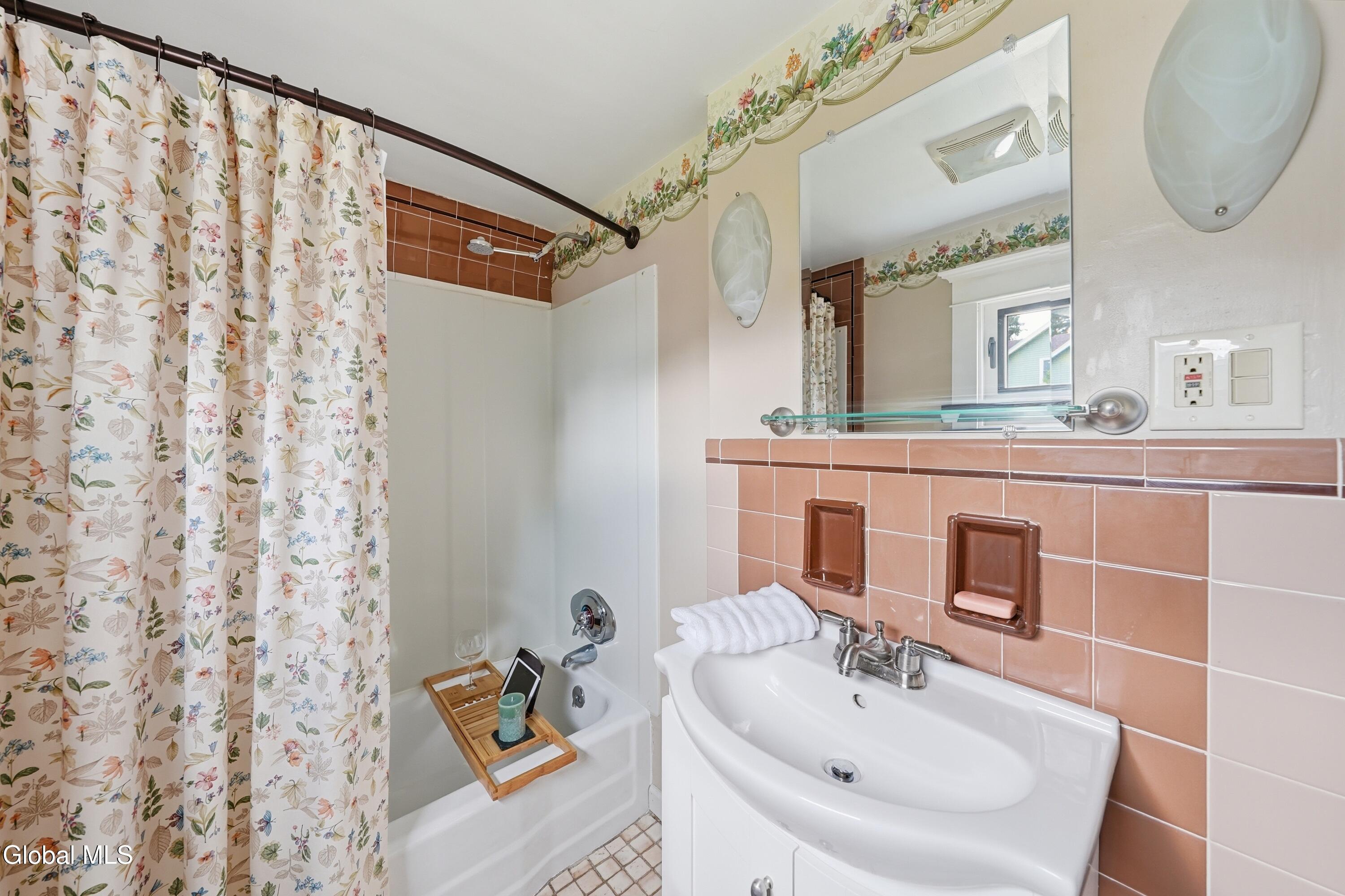 17 Midline Road Ballston Lake NY 12019