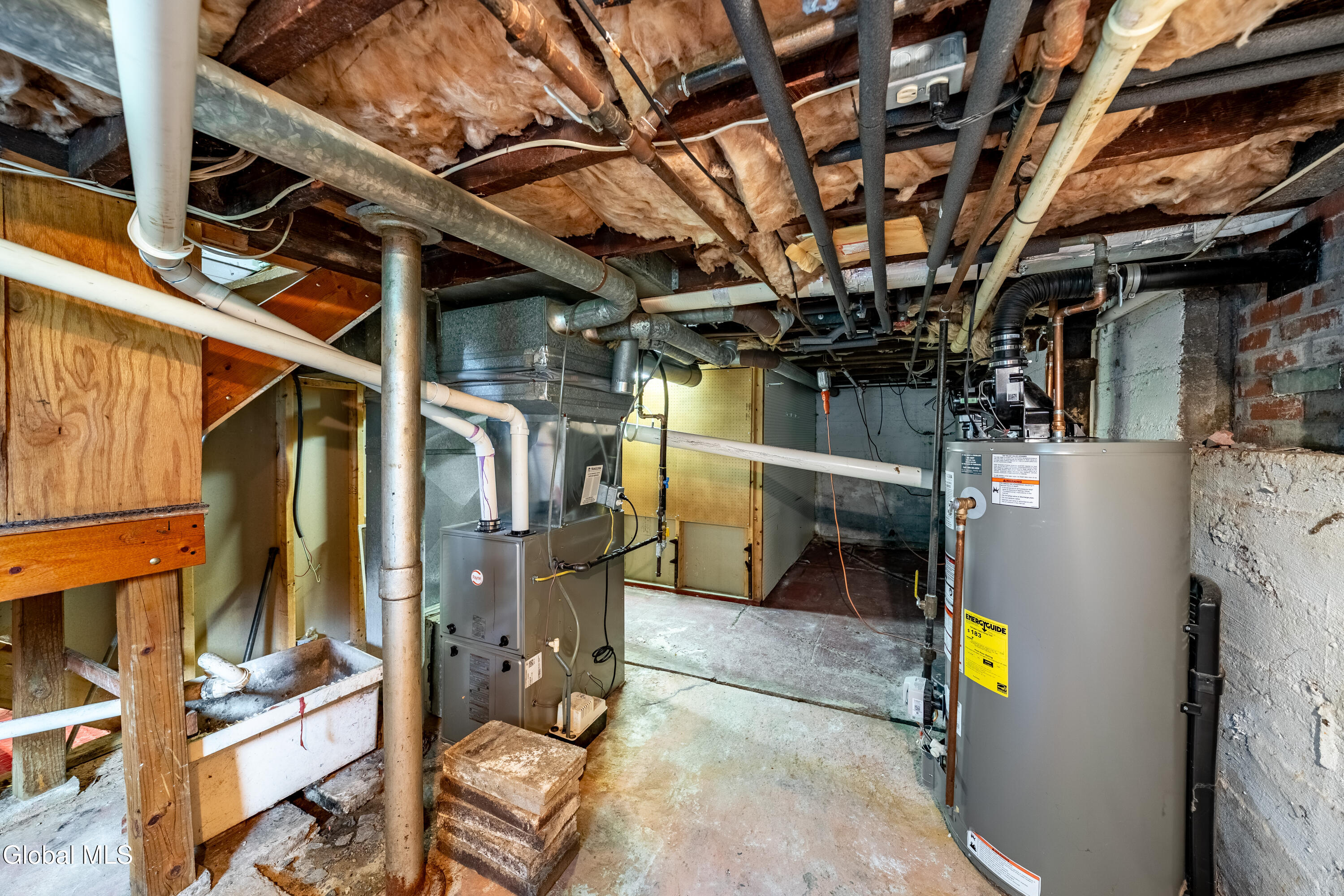 17 Midline Road Ballston Lake NY 12019
