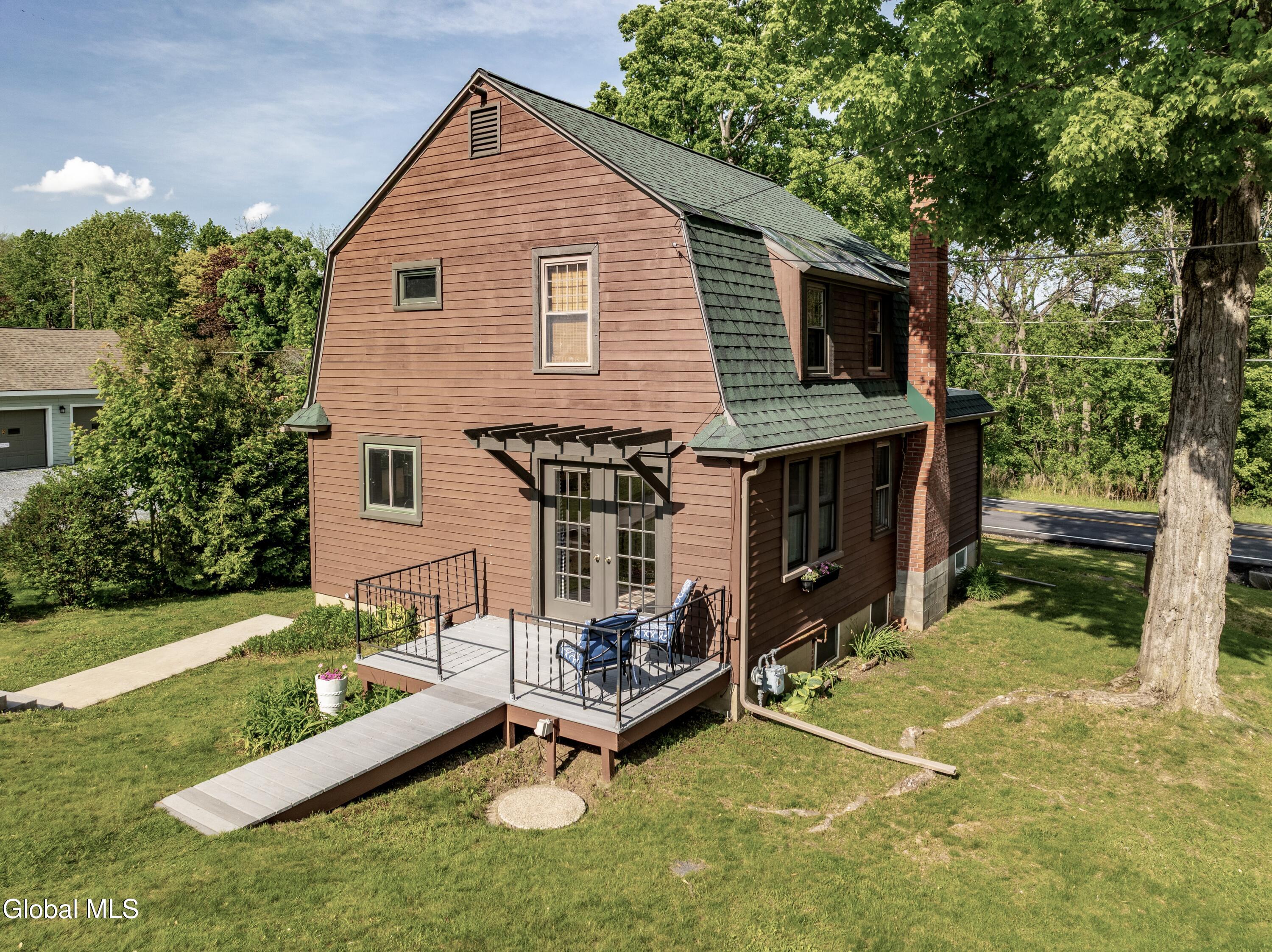 17 Midline Road Ballston Lake NY 12019