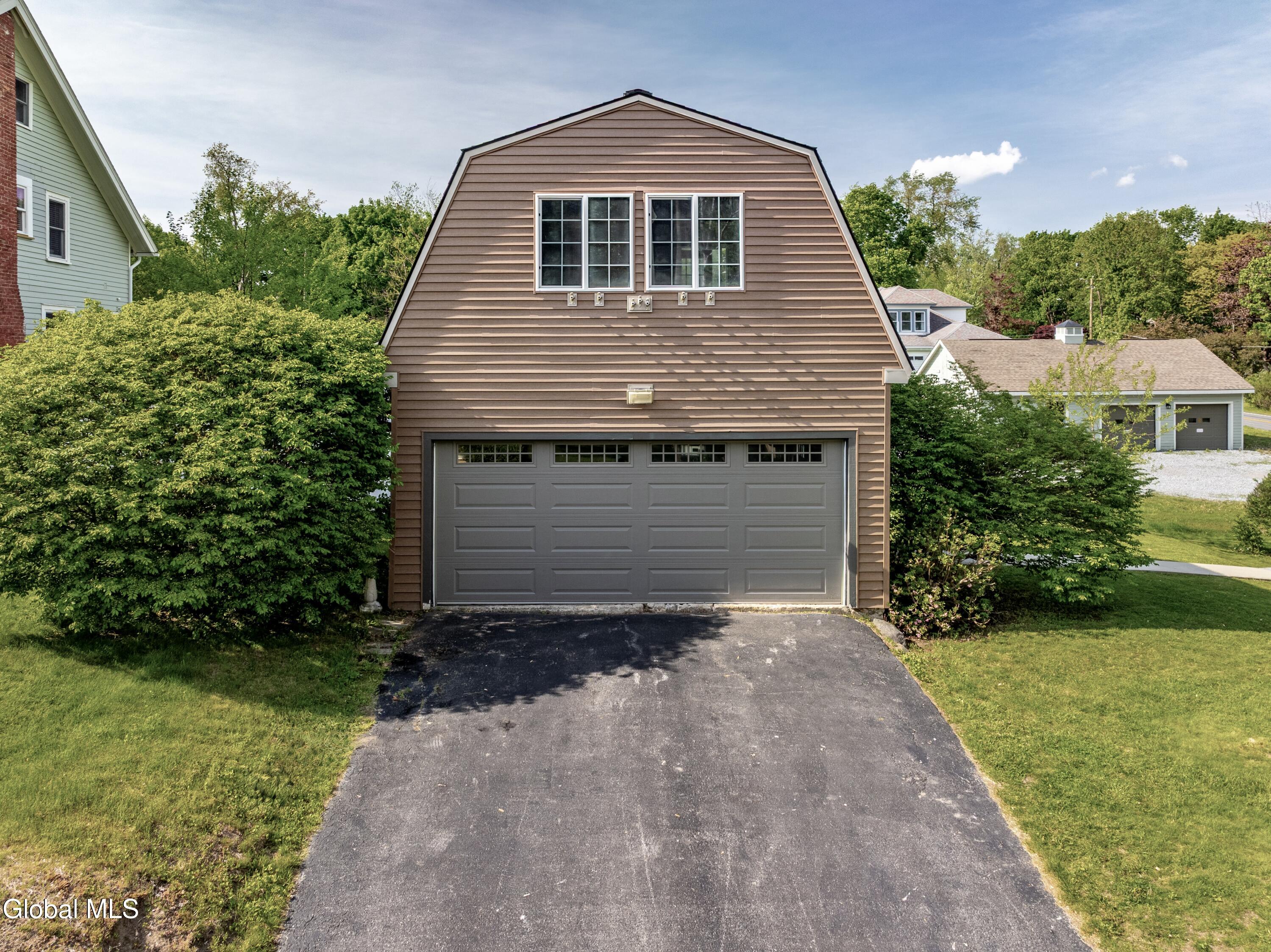 17 Midline Road Ballston Lake NY 12019