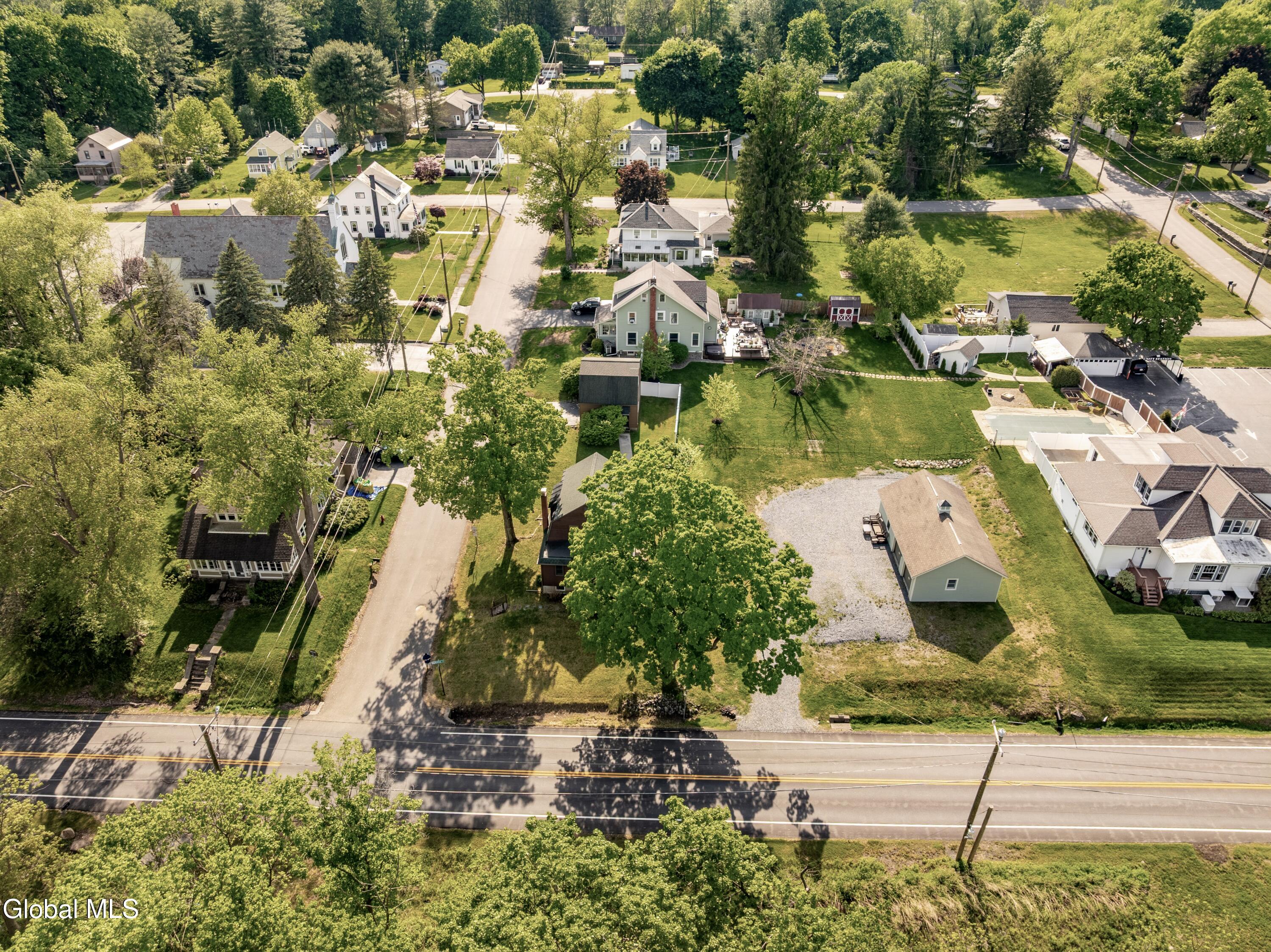 17 Midline Road Ballston Lake NY 12019