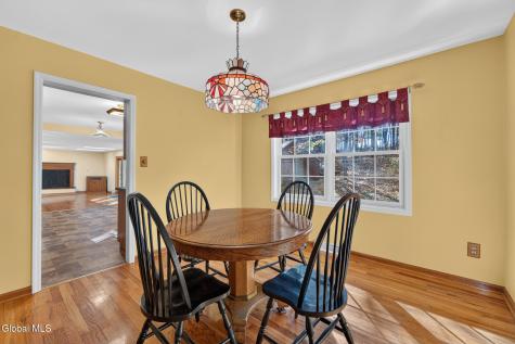 8 Seneca Drive Averill Park NY 12018