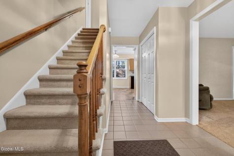 8 Seneca Drive Averill Park NY 12018
