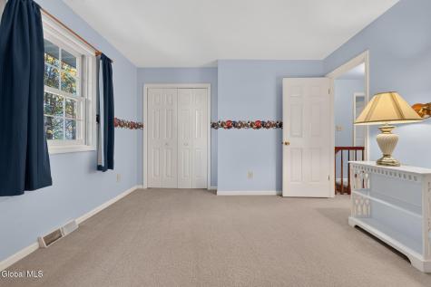 8 Seneca Drive Averill Park NY 12018