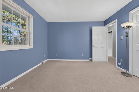 8 Seneca Drive Averill Park NY 12018