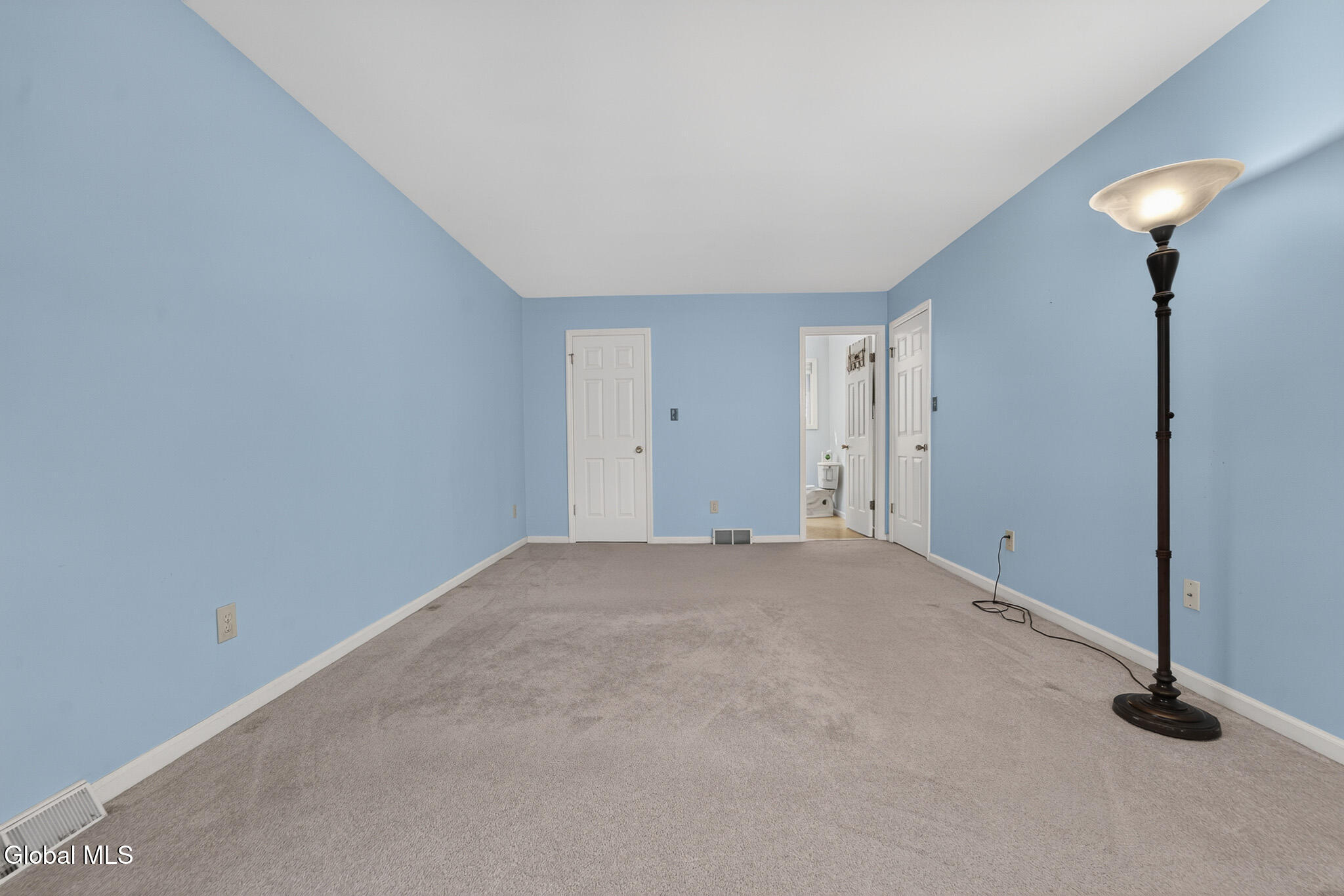 8 Seneca Drive Averill Park NY 12018