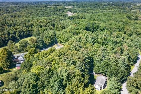 8 Seneca Drive Averill Park NY 12018