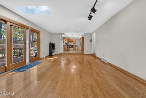 8 Seneca Drive Averill Park NY 12018
