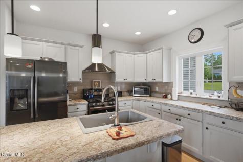 41 Gurba Drive Stillwater NY 12170