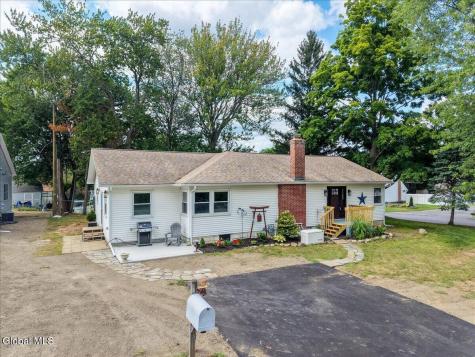 55 Hunting Road Albany NY 12205