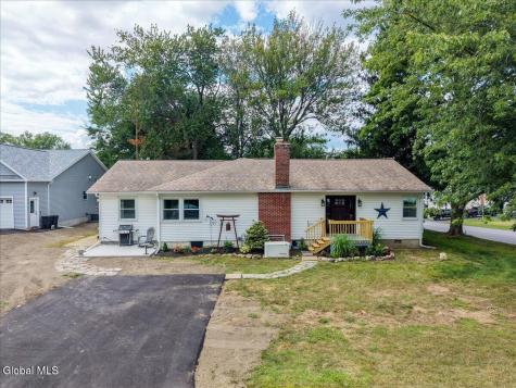 55 Hunting Road Albany NY 12205