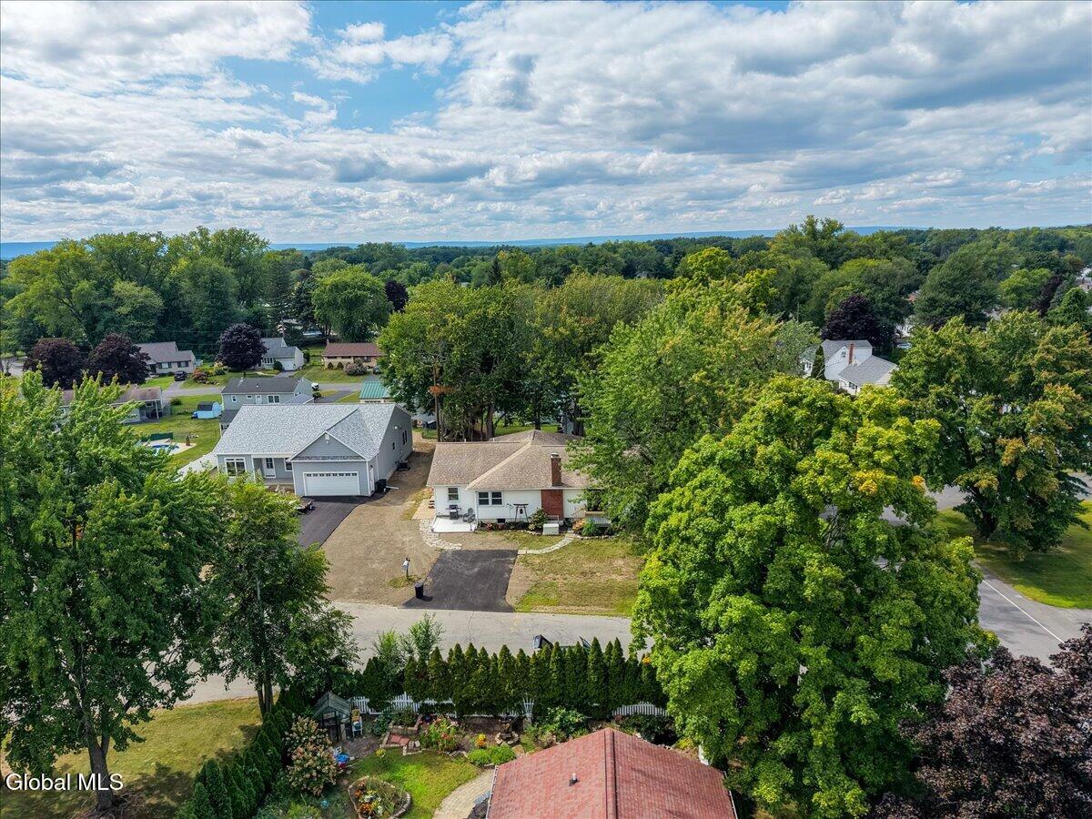 55 Hunting Road Albany NY 12205