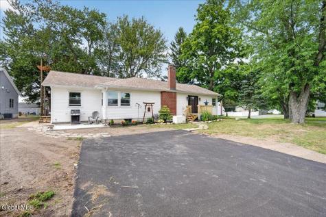 55 Hunting Road Albany NY 12205