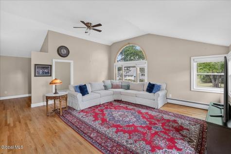 55 Hunting Road Albany NY 12205